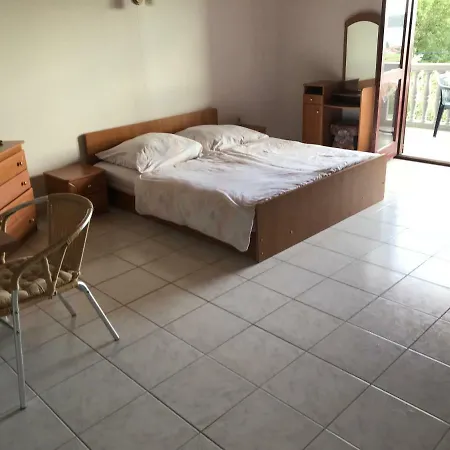 Anwesen Manda * Ražanac
